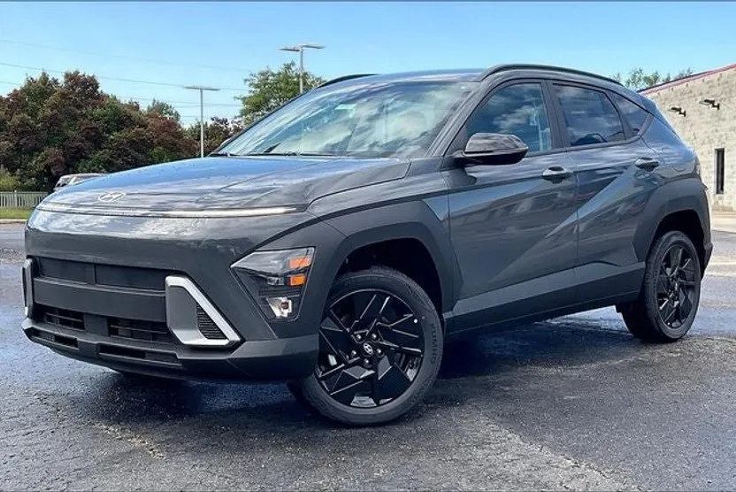 2026 Hyundai Kona SEL photo 1
