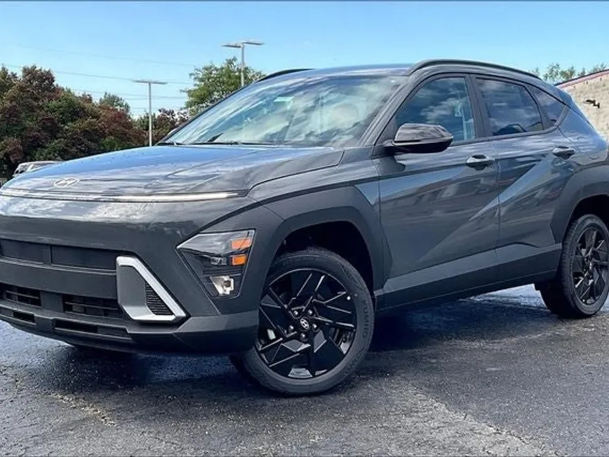 2026 Hyundai Kona SEL photo 1