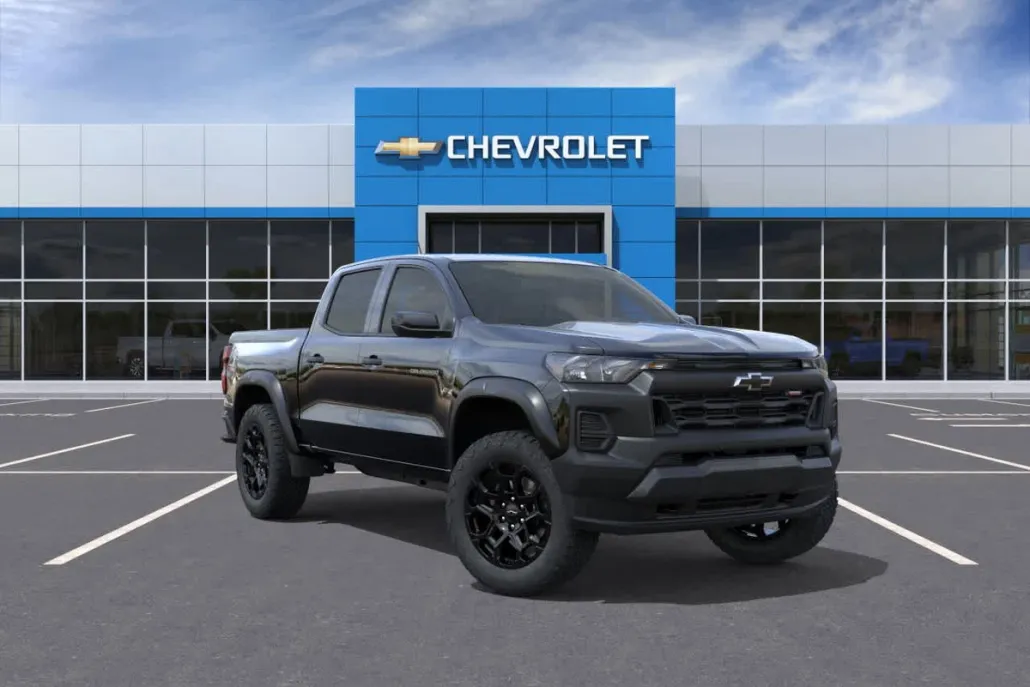 2026 Chevrolet Colorado Trail Boss photo 1