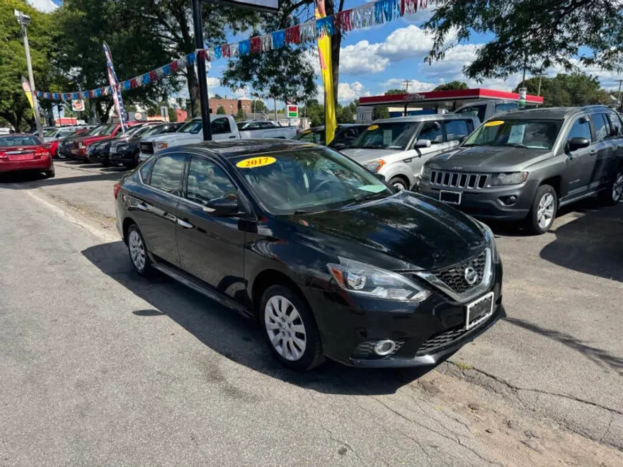 2017 Nissan Sentra SR Turbo photo 1