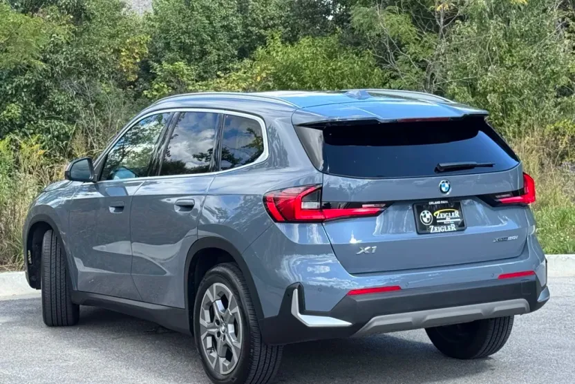 2023 Bmw X1 XDrive28i photo 1