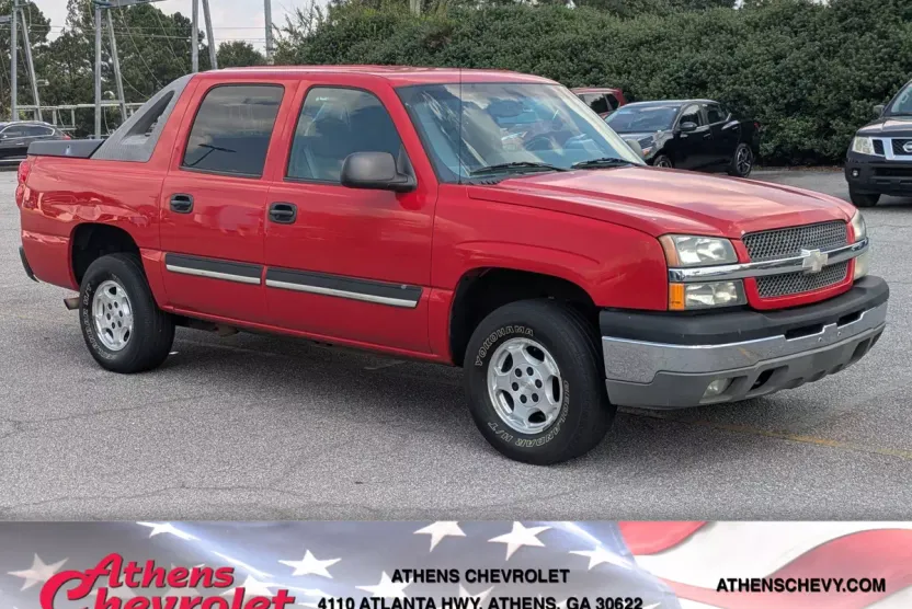 2004 Chevrolet Avalanche photo 1