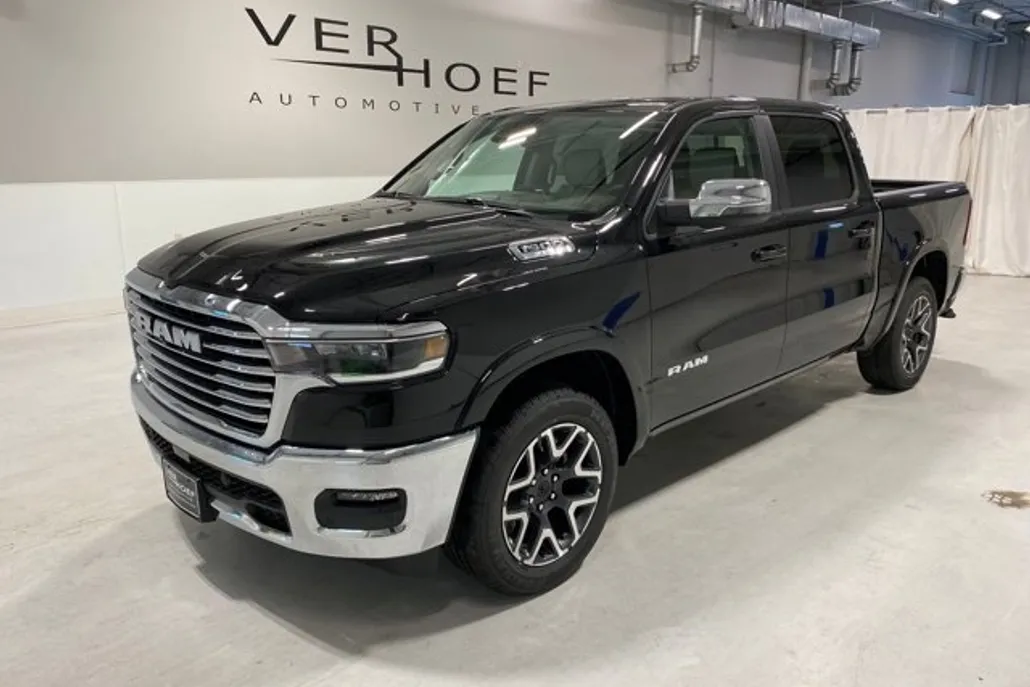 2025 Ram 1500 Laramie photo 1