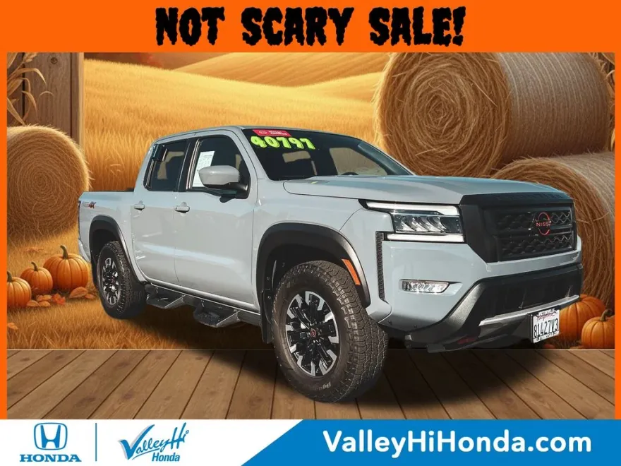 2023 Nissan Frontier PRO-4X photo 1