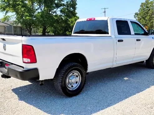 2018 Ram 2500 Tradesman photo 4