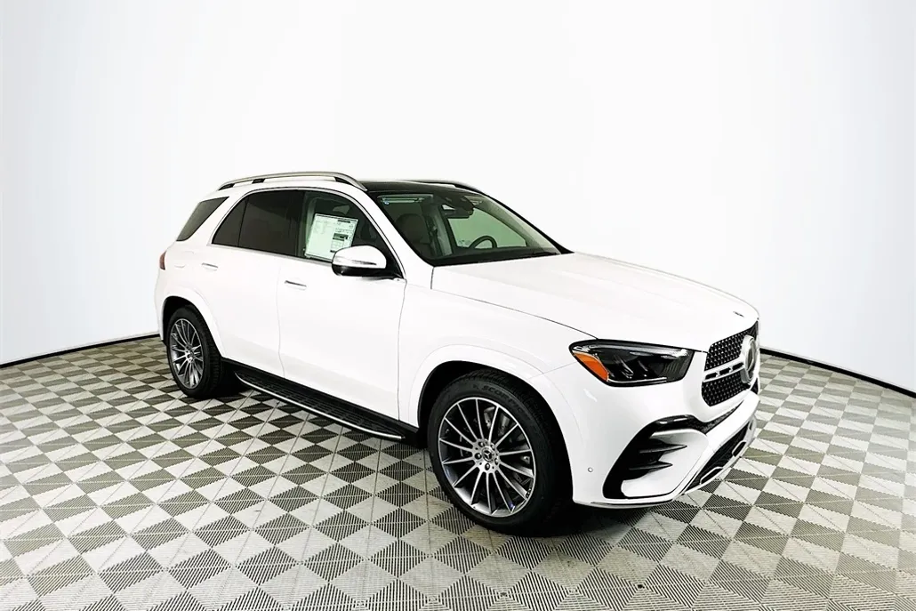 2026 Mercedes Benz GLE 450 4MATIC photo 1