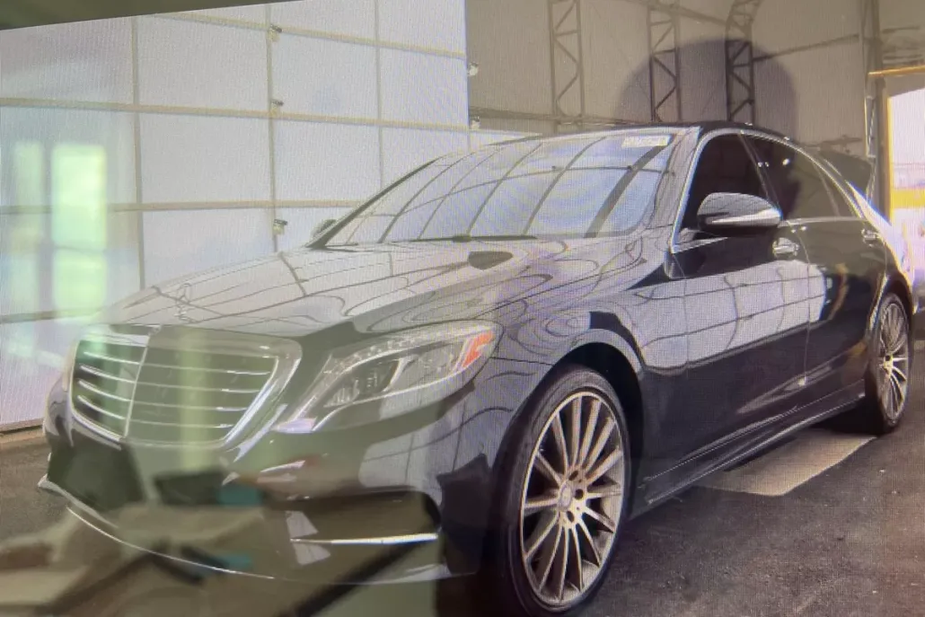 2014 Mercedes Benz S 550 photo 1