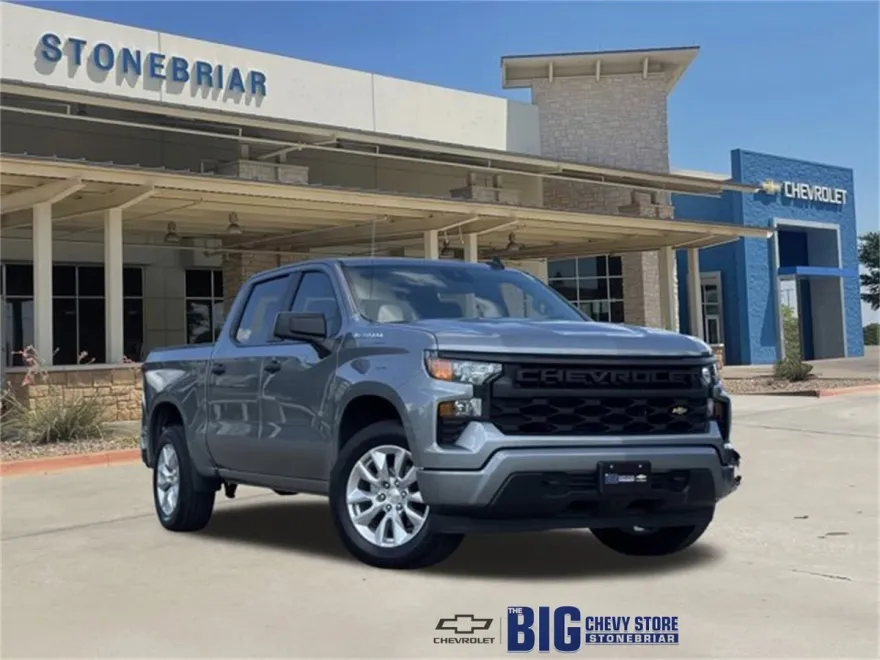 2023 Chevrolet Silverado 1500 Custom photo 1