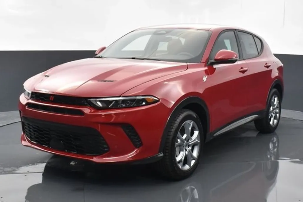 2024 Dodge Hornet R/T photo 1