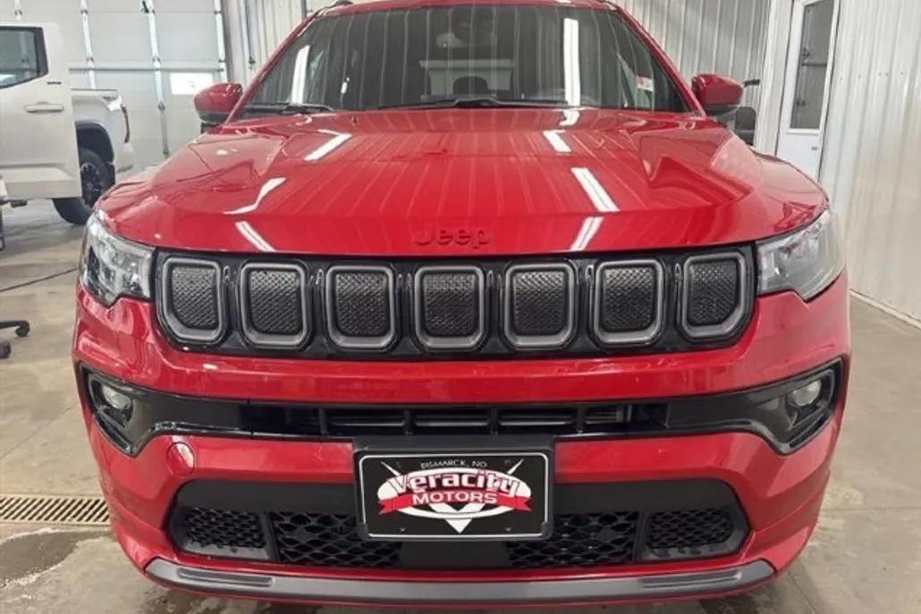 2022 Jeep Compass Red Edition photo 1