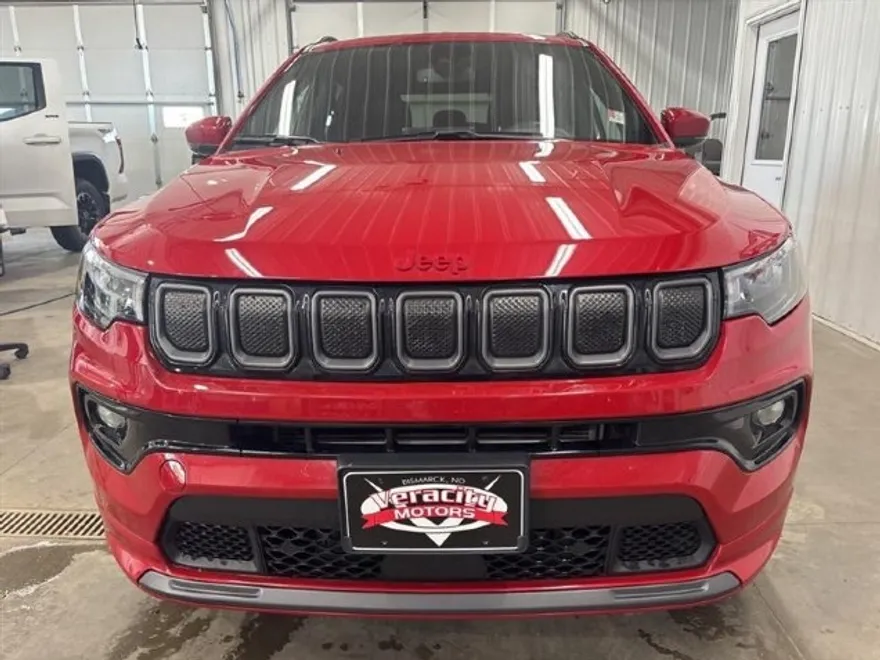 2022 Jeep Compass Red Edition photo 1