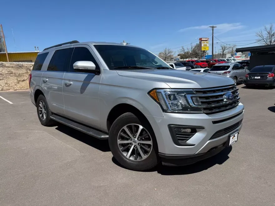 2018 Ford Expedition XLT photo 1