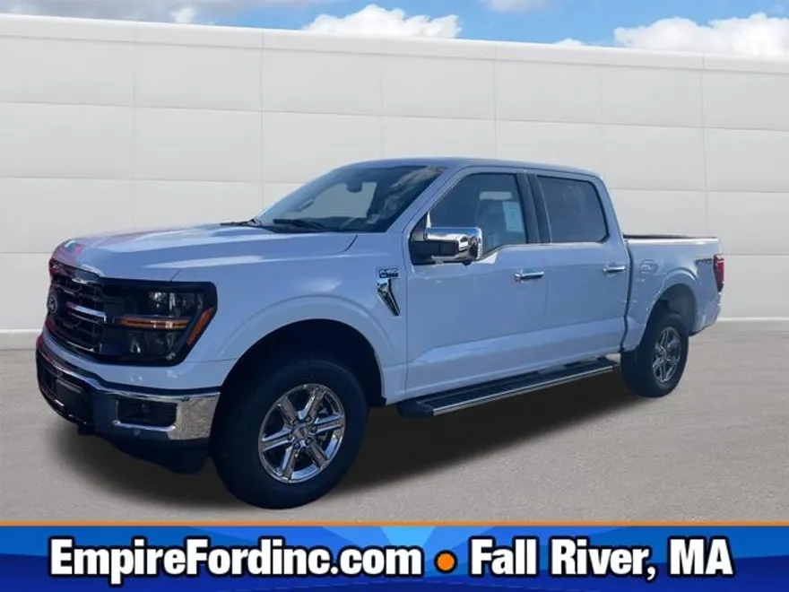 2025 Ford F-150 XLT photo 1