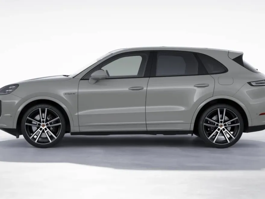 2026 Porsche Cayenne E-Hybrid photo 1