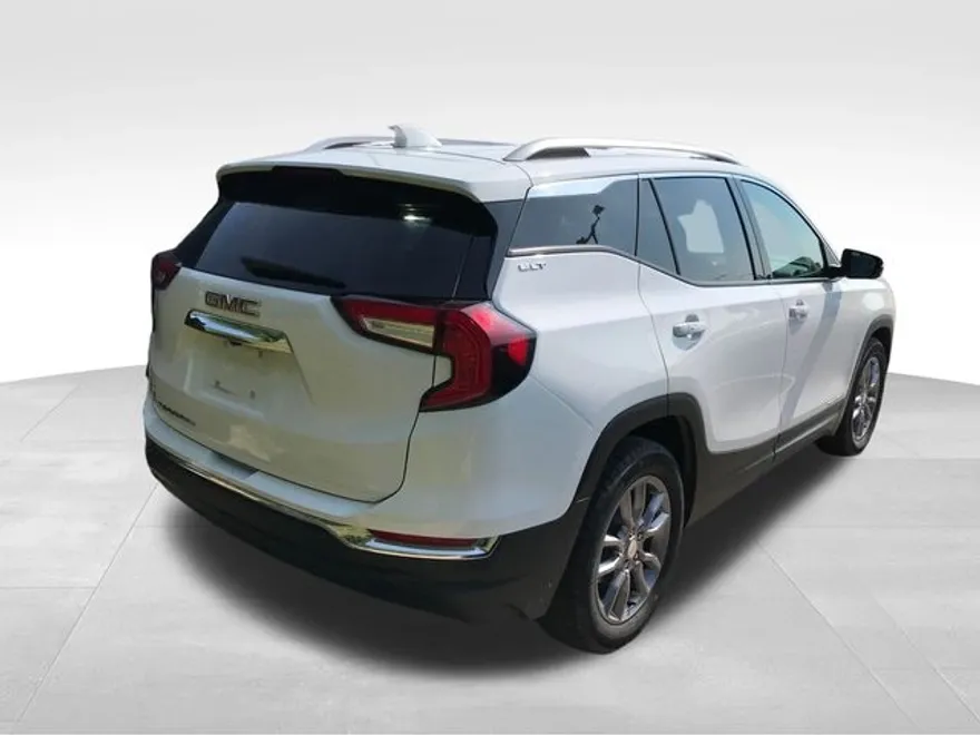 2022 Gmc Terrain SLT photo 1