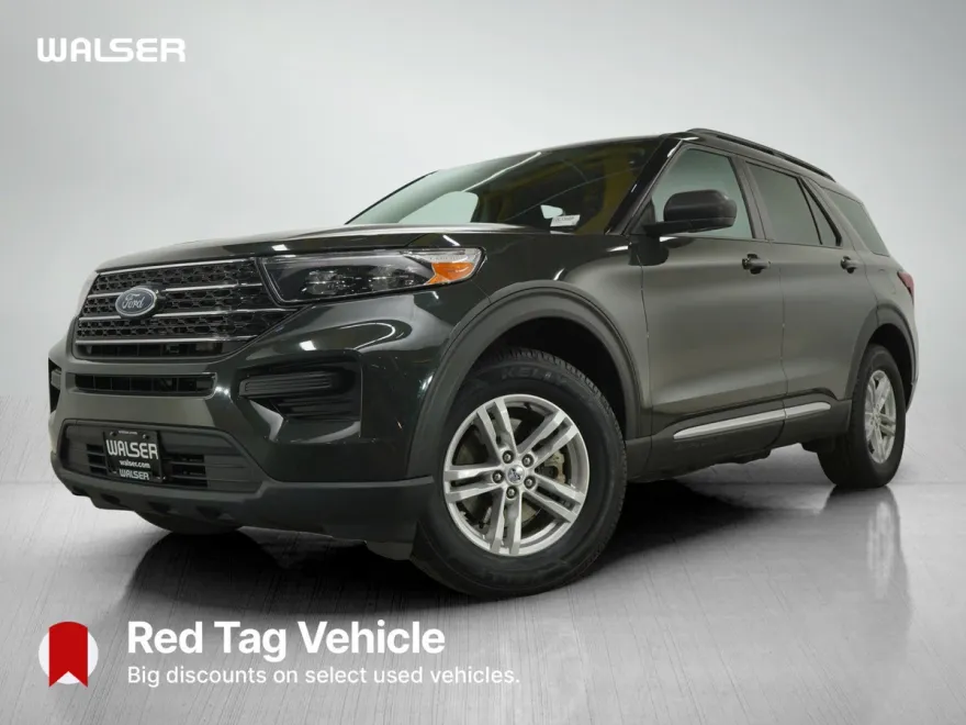 2022 Ford Explorer XLT photo 1