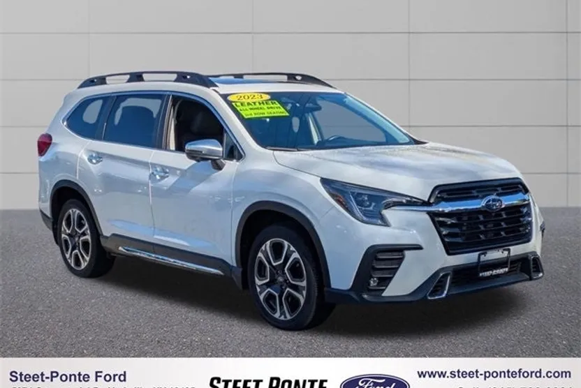 2023 Subaru Ascent Touring photo 1