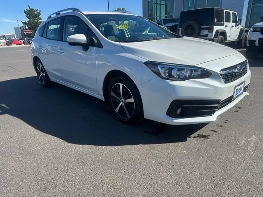 2022 Subaru Impreza Premium photo 1