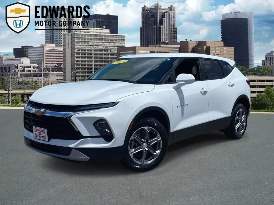 2023 Chevrolet Blazer 2LT photo 1