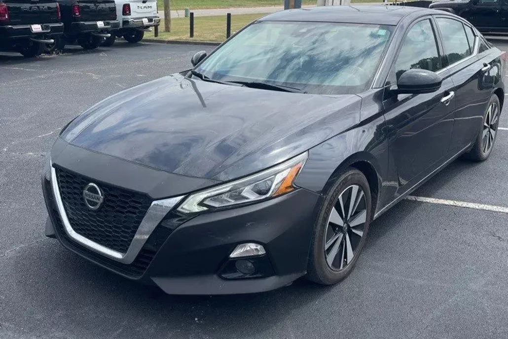 2020 Nissan Altima 2.5 SL photo 1