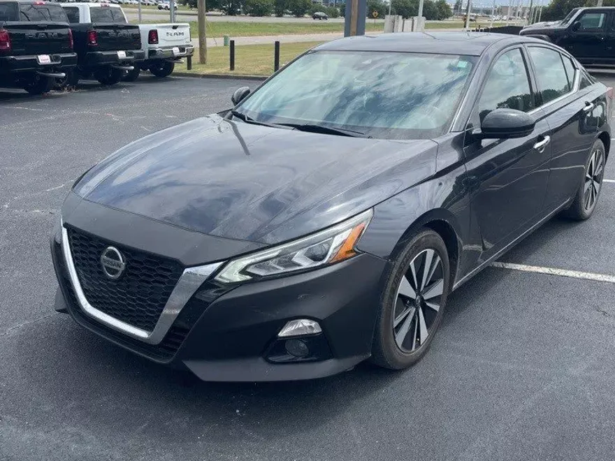 2020 Nissan Altima 2.5 SL photo 1