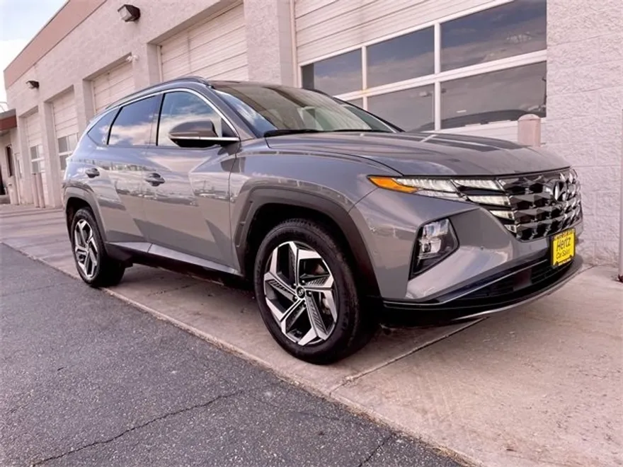 2024 Hyundai Tucson Limited photo 1