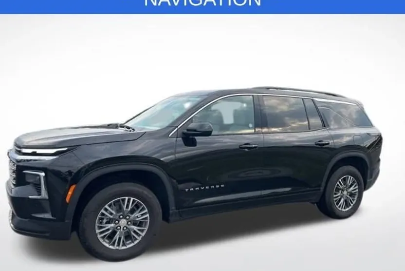2025 Chevrolet Traverse photo 1