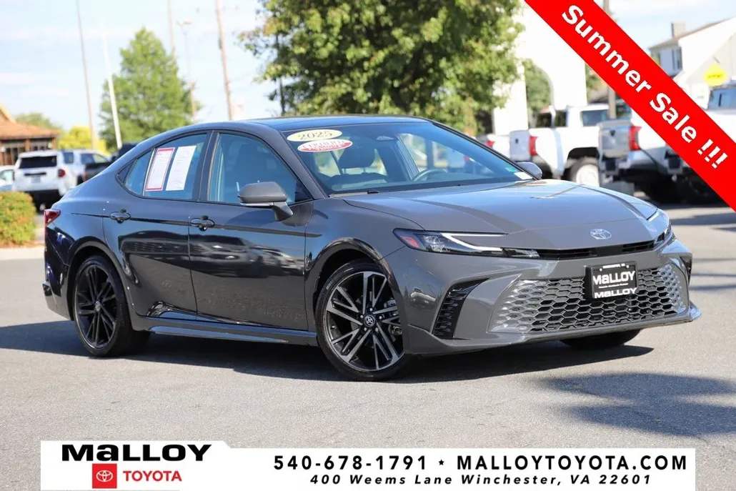 2025 Toyota Camry XSE photo 1