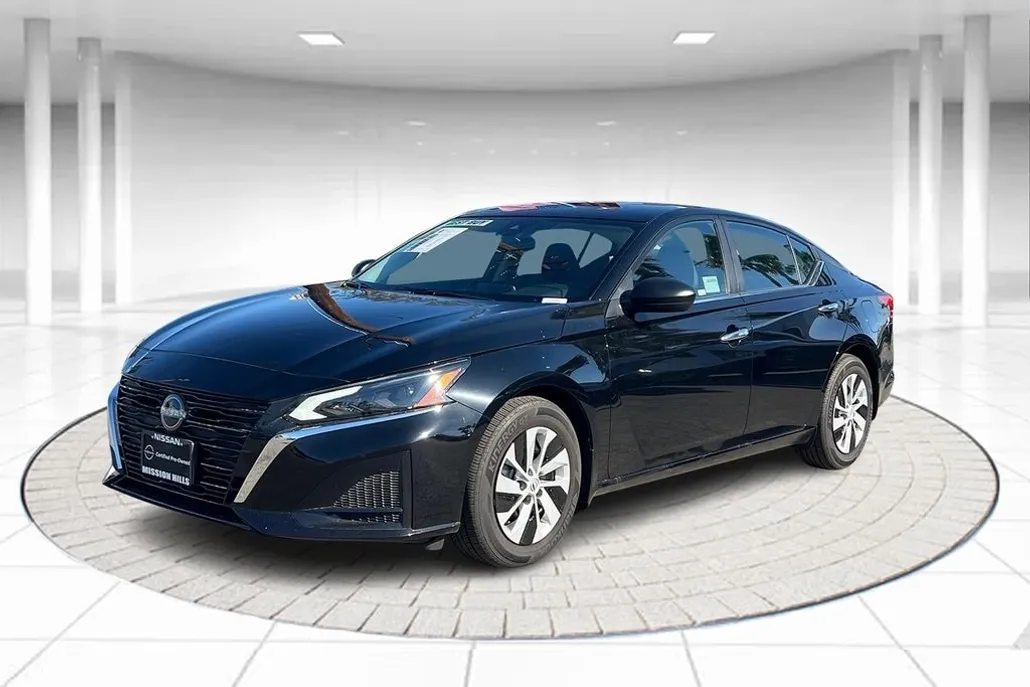 2025 Nissan Altima 2.5 S photo 1