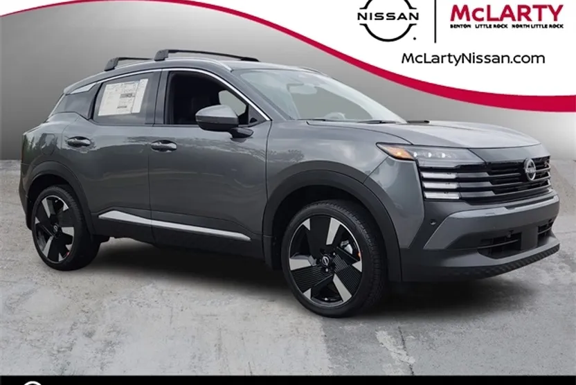2025 Nissan Kicks SR photo 1