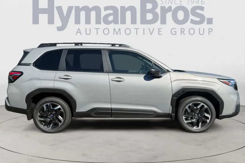 2025 Subaru Forester Touring photo 1