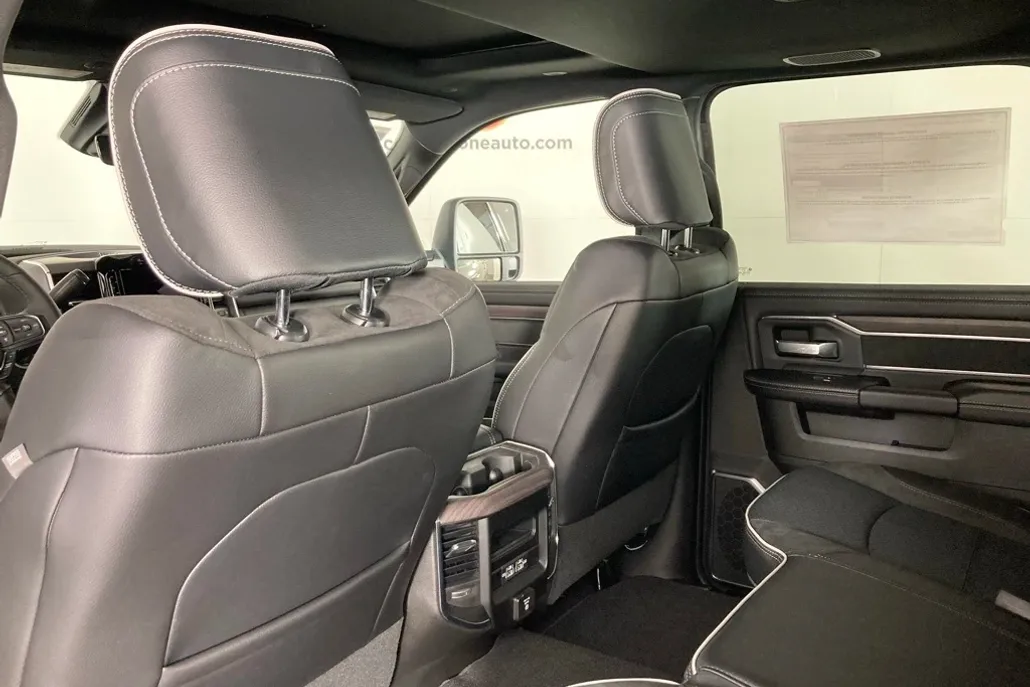 2025 Ram 2500 Laramie photo 1