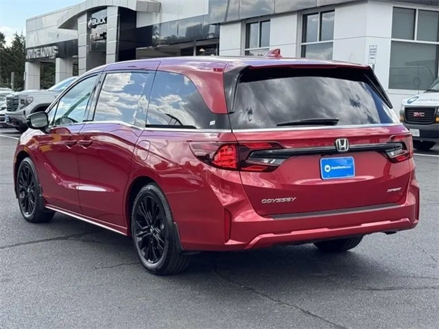 2025 Honda Odyssey photo 1