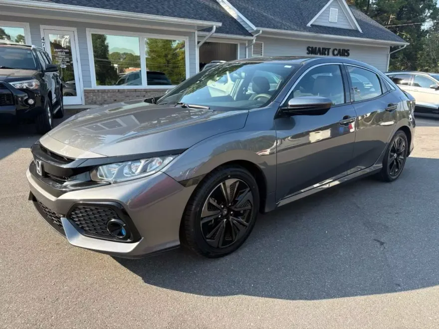 2017 Honda Civic EX Hatchback photo 1