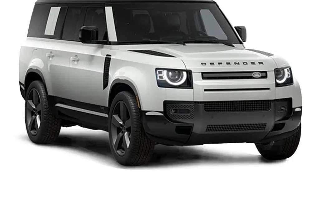 2025 Land Rover Defender 130 V8 photo 1