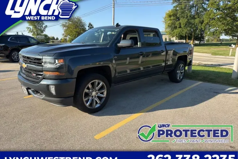 2017 Chevrolet Silverado 1500 LT photo 1