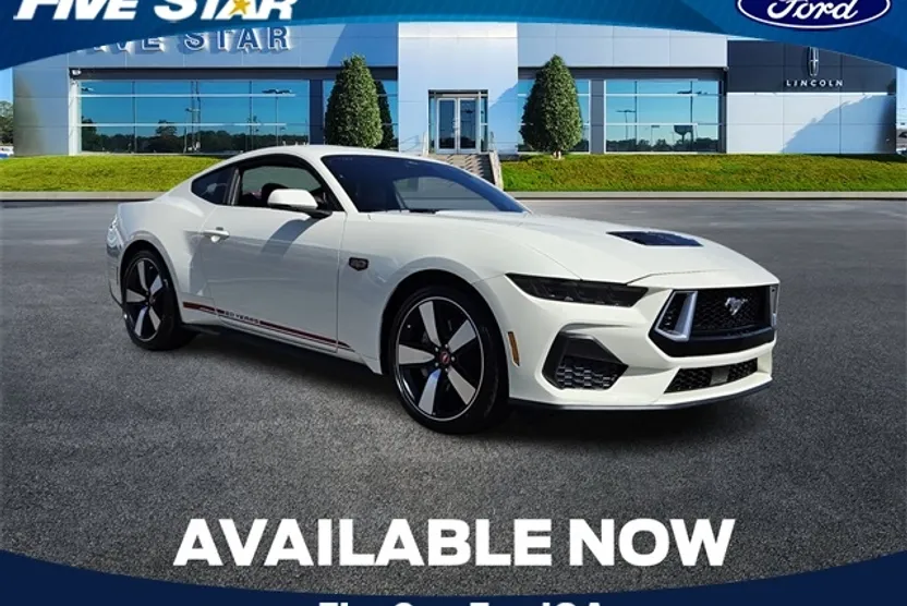 2025 Ford Mustang GT Premium photo 1