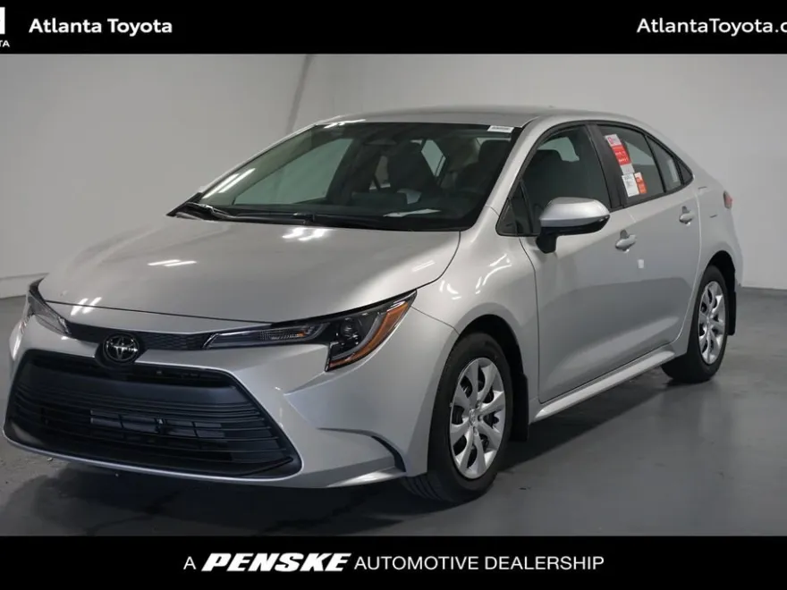 2026 Toyota Corolla LE photo 1
