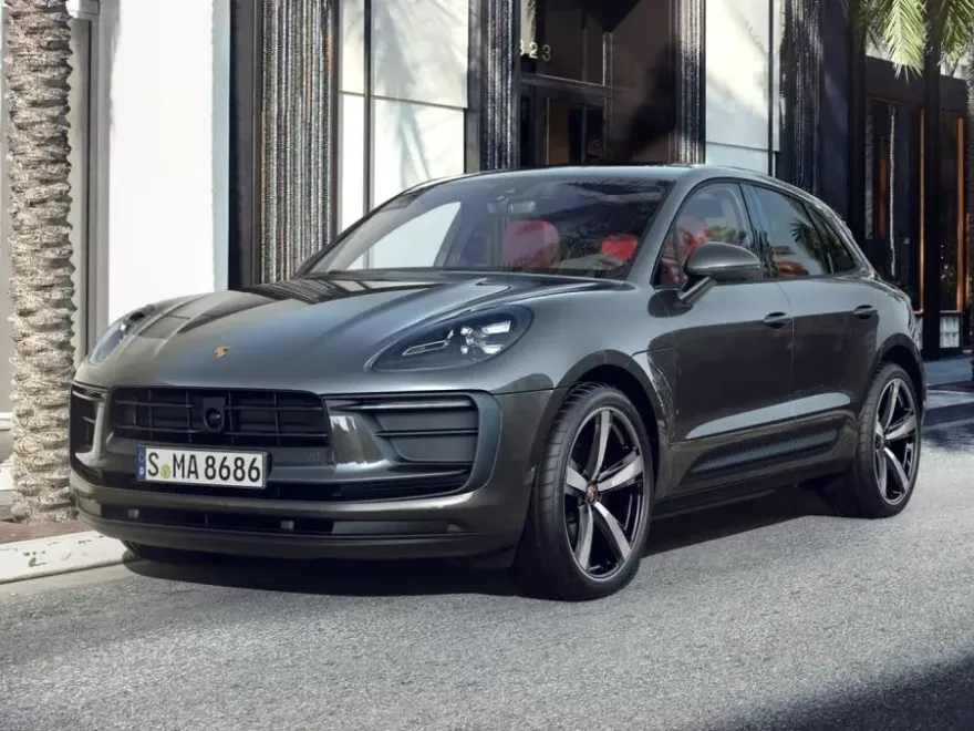 2025 Porsche Macan Base photo 1