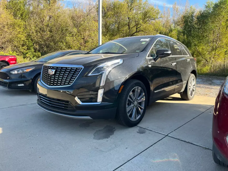2025 Cadillac XT5 Premium Luxury photo 1