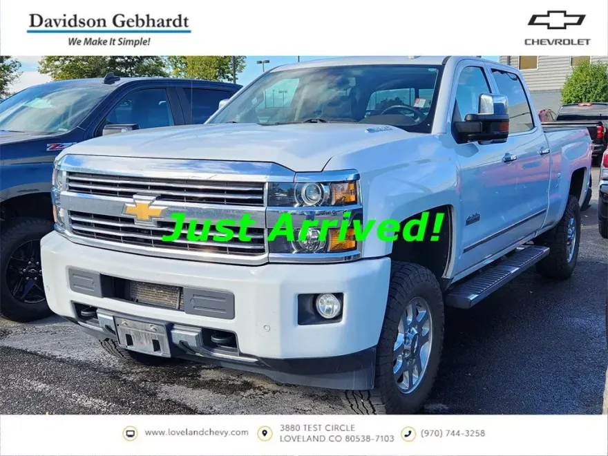 2015 Chevrolet Silverado 3500HD High Country photo 1