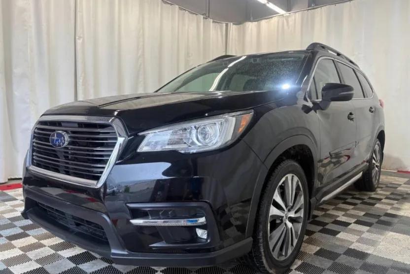 2019 Subaru Ascent Limited photo 1