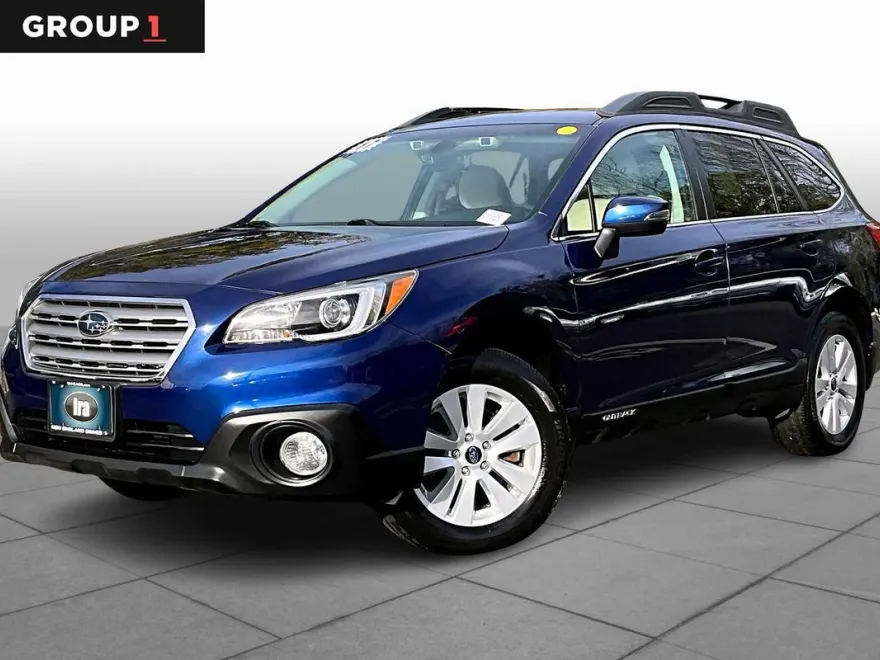 2017 Subaru Outback 2.5i Premium photo 1