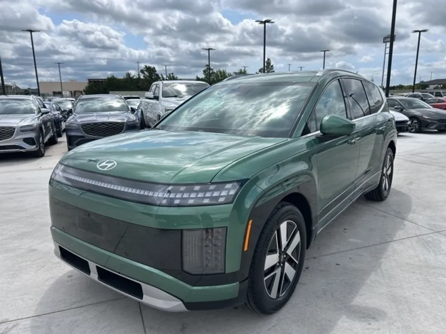 2026 Hyundai Ioniq SEL photo 1