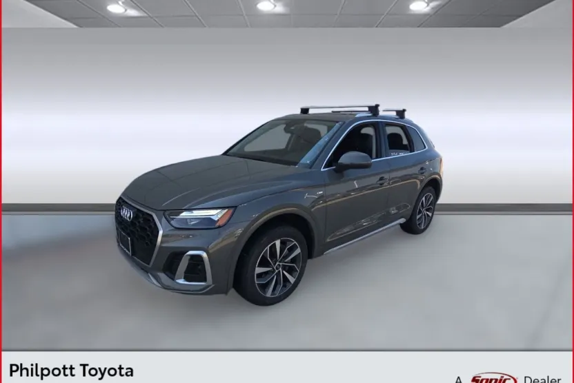 2024 Audi Q5 S line Premium Plus photo 1
