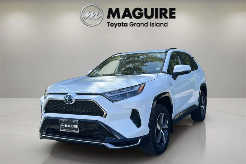 2022 Toyota RAV4 Prime SE photo 1