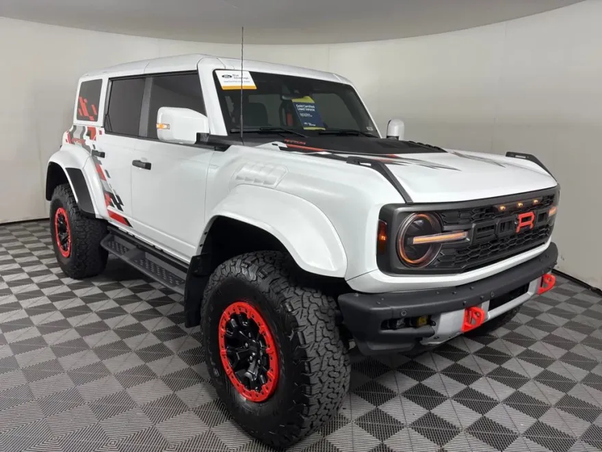 2024 Ford Bronco Raptor photo 1