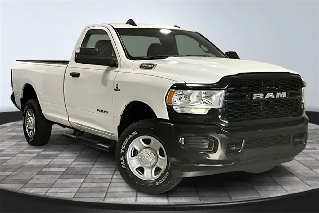 2022 Ram 3500 Tradesman photo 1