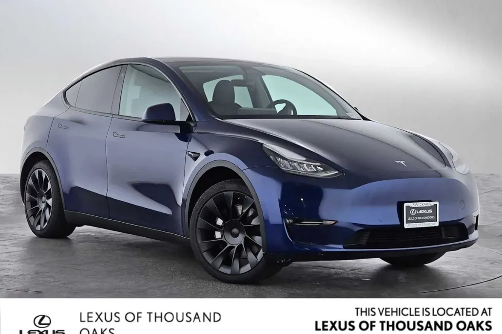 2022 Tesla Model Y Long Range photo 1