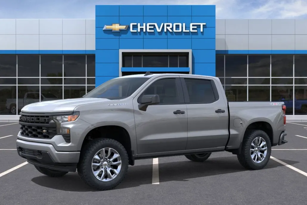 2026 Chevrolet Silverado 1500 Custom photo 1